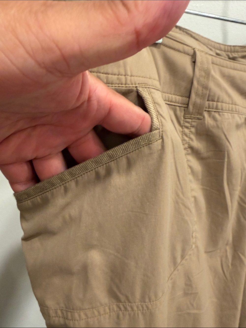 ExOfficio Women's Tan Utility Cargo Capris - Picture 3 of 7